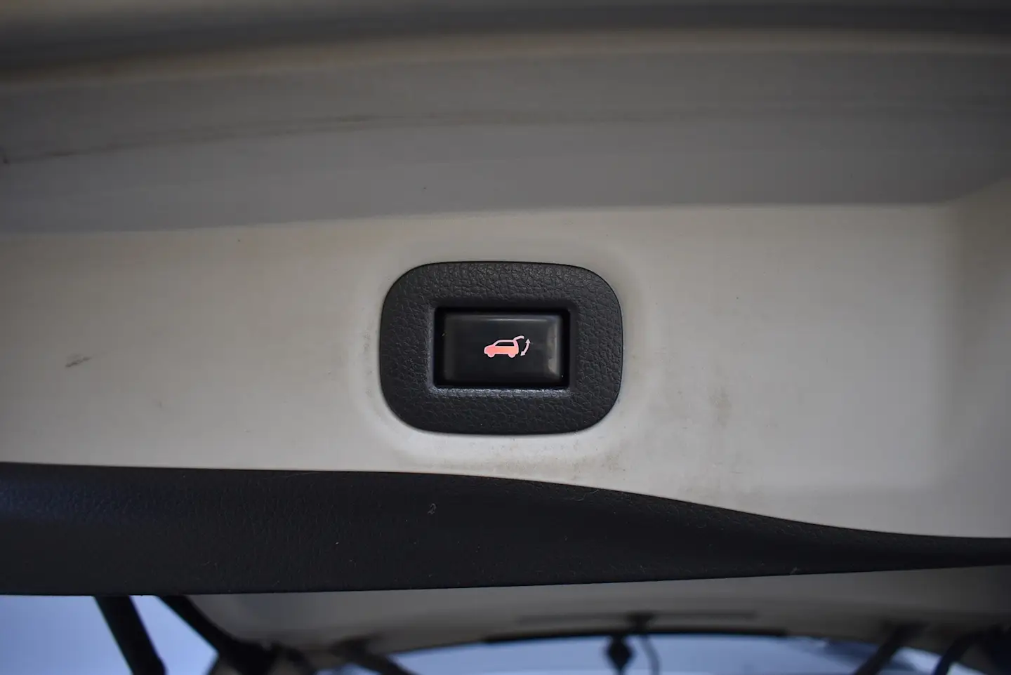 Car Image - 7qCuYk4QNT3KsSeladkXHk
