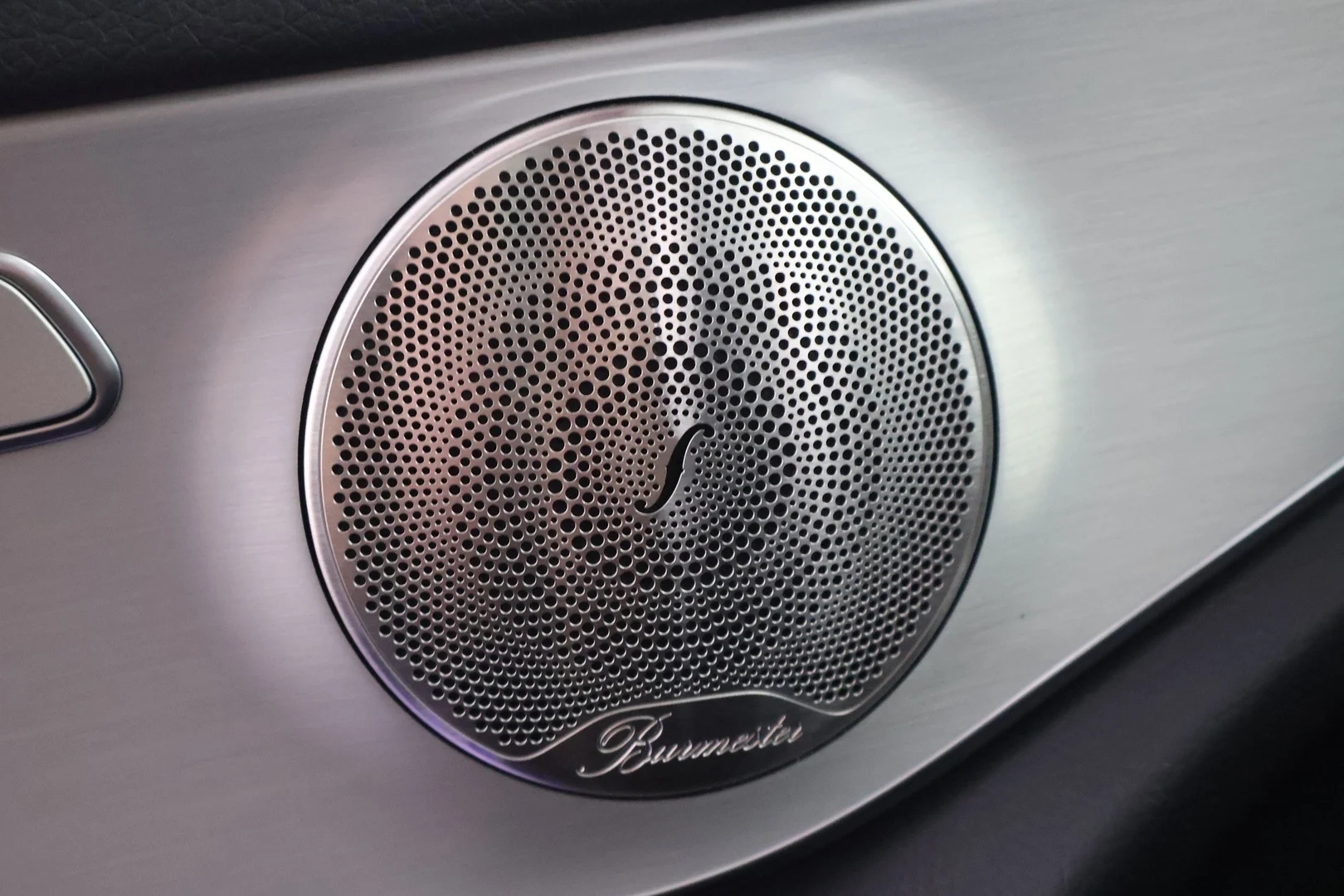 Car Image - 1iaeTTdsE0Cj2hx3pETwkW