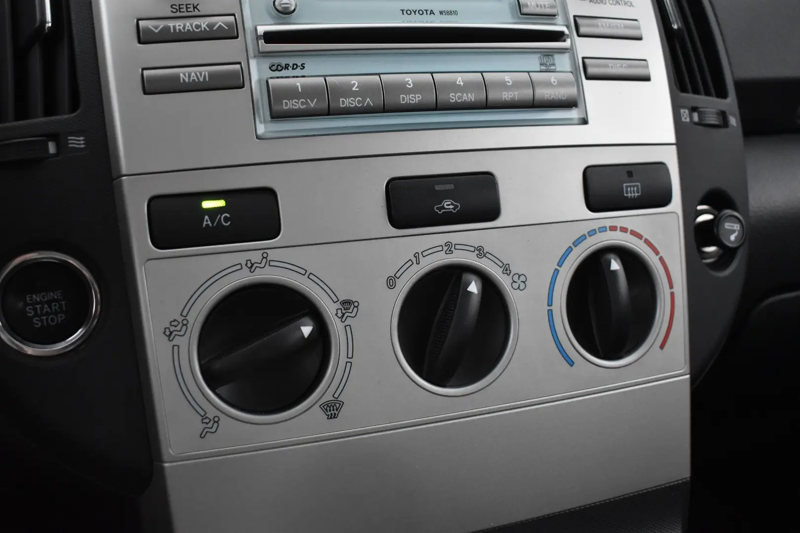 Car Image - 6NNY2N0V1bQ5Jy9XKRCxg8
