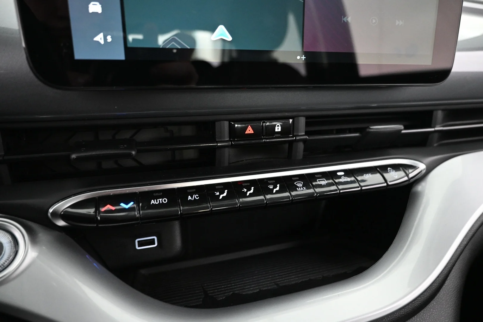 Car Image - 2N2Hk57lom9SKOQlpeJg8y