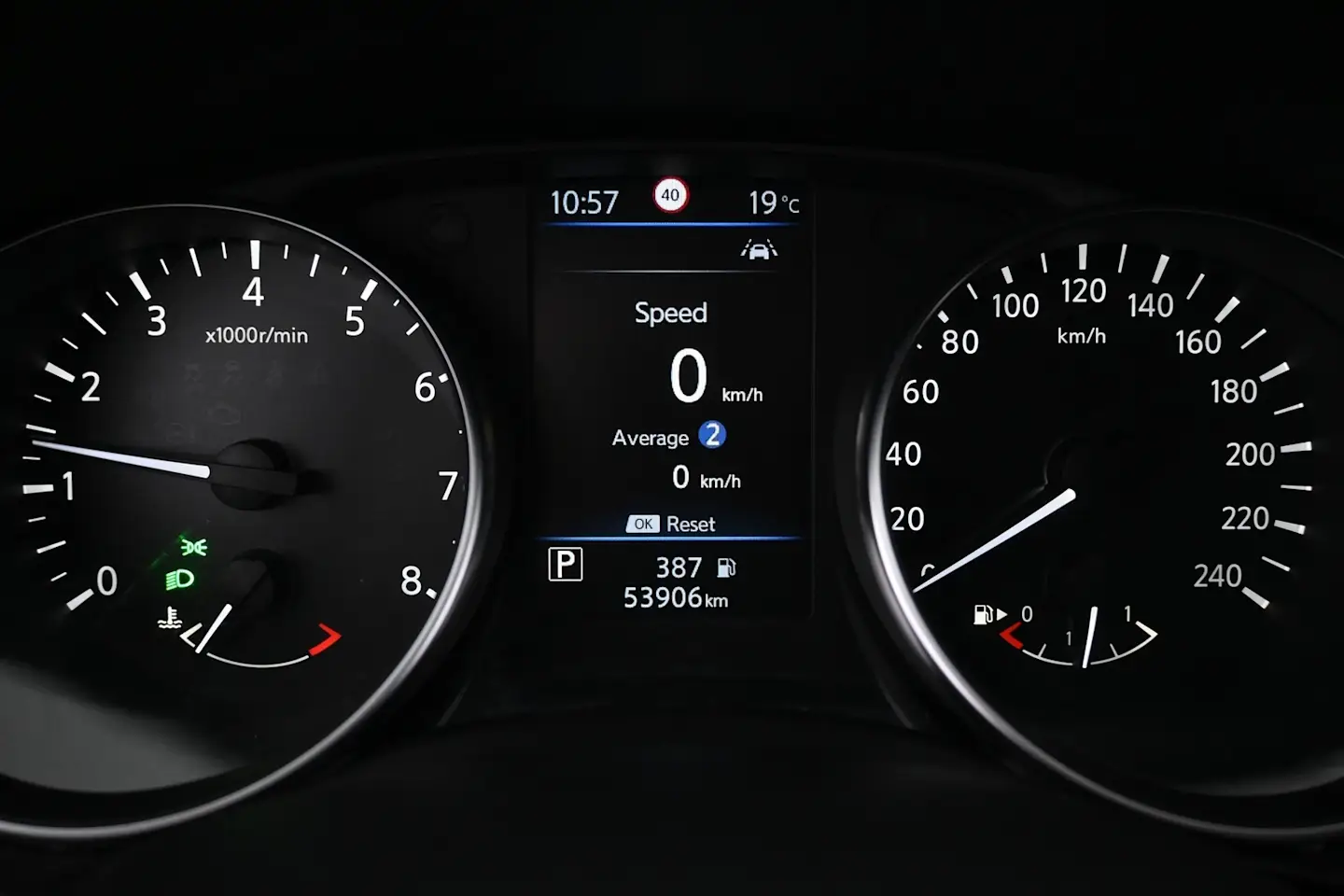 Car Image - 4js7UzV0JCAroWHY2TjNa3