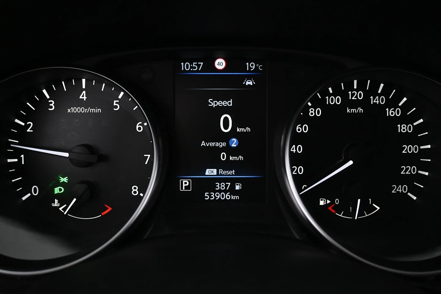 Car Image - 4js7UzV0JCAroWHY2TjNa3