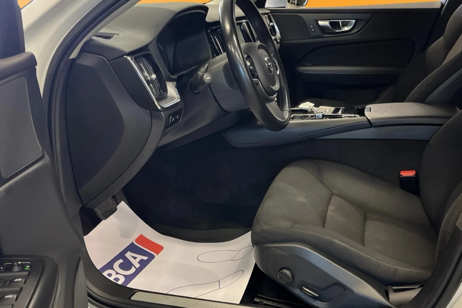 Car Image - 1ArnwucAHLu8p09M740Vy8