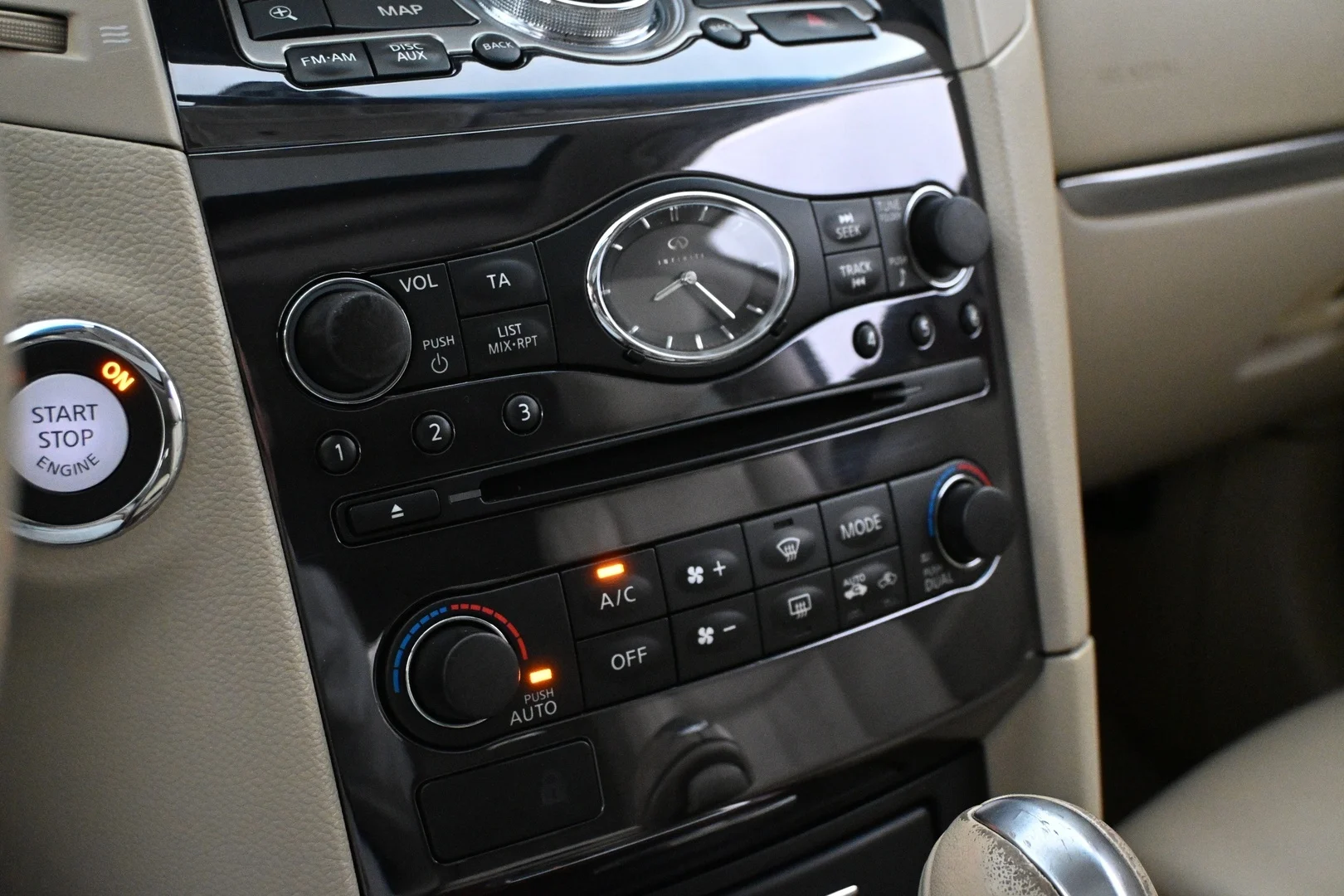Car Image - 2o9FnhZvkXn25YLTKzQGaX
