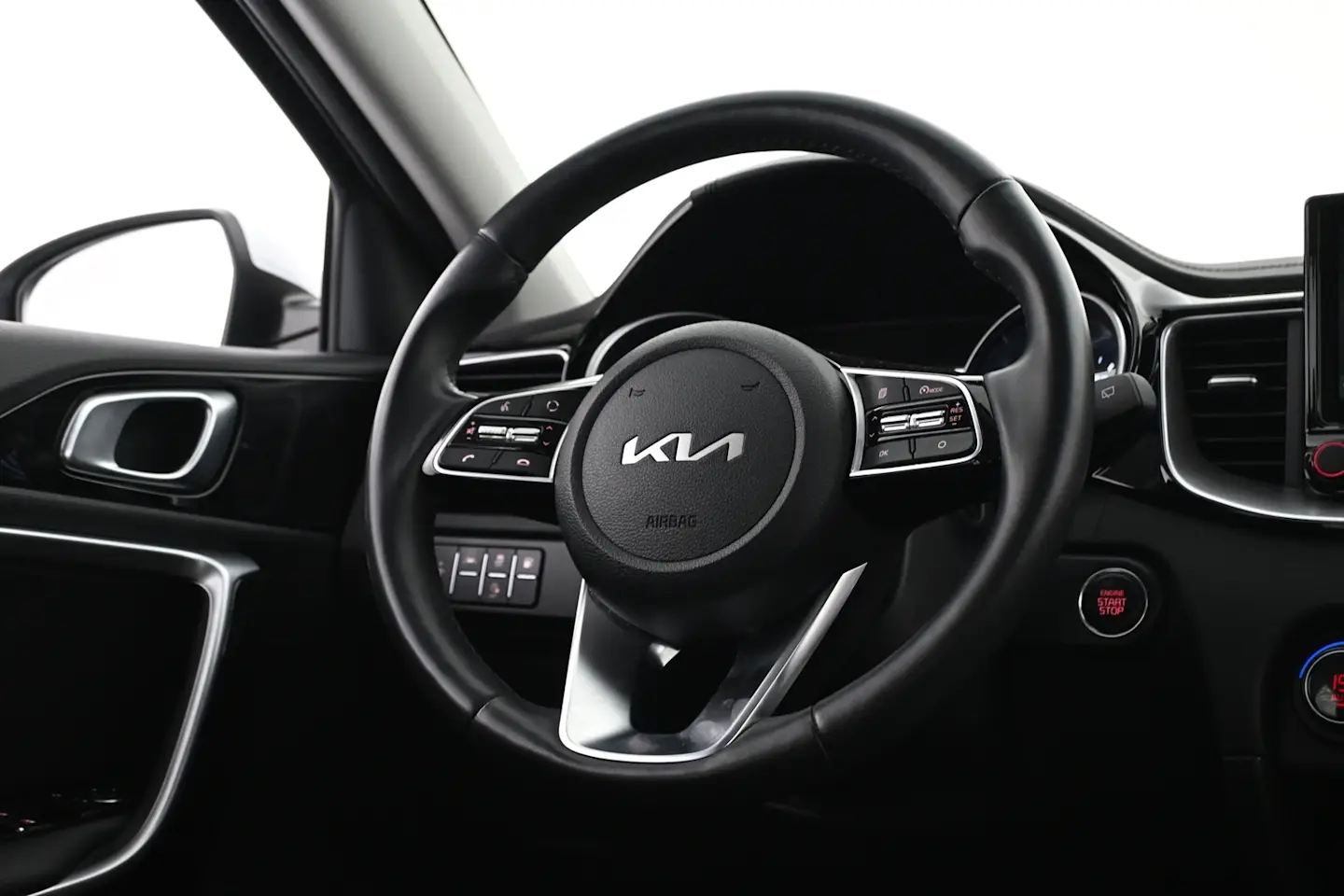 Car Image - 6YkOw5fBhf5sovh5f4n5gE