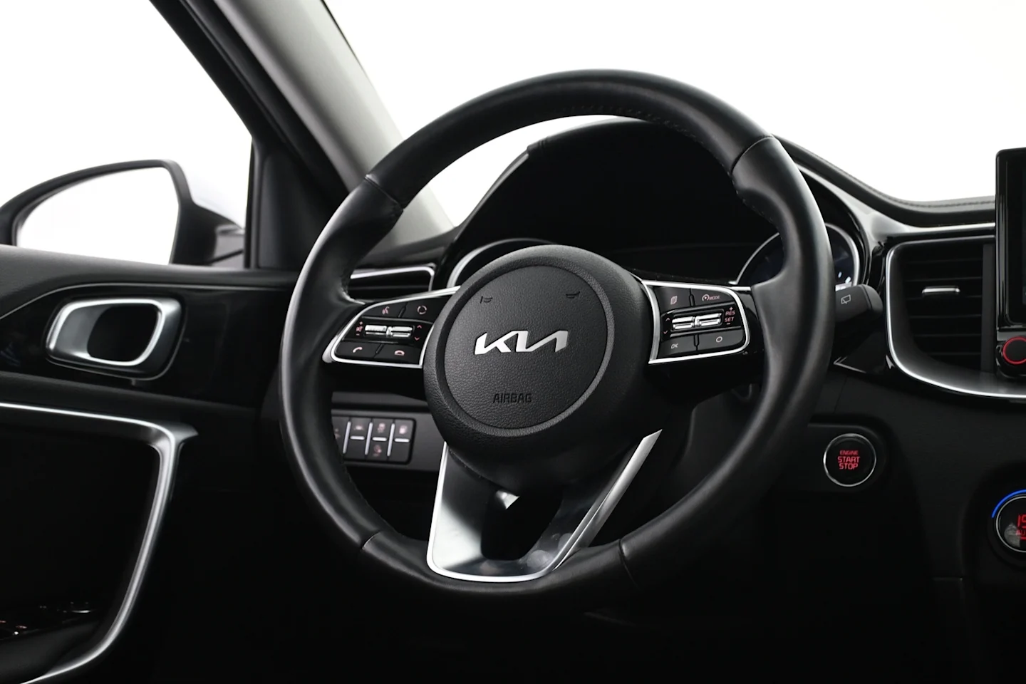 Car Image - 6YkOw5fBhf5sovh5f4n5gE