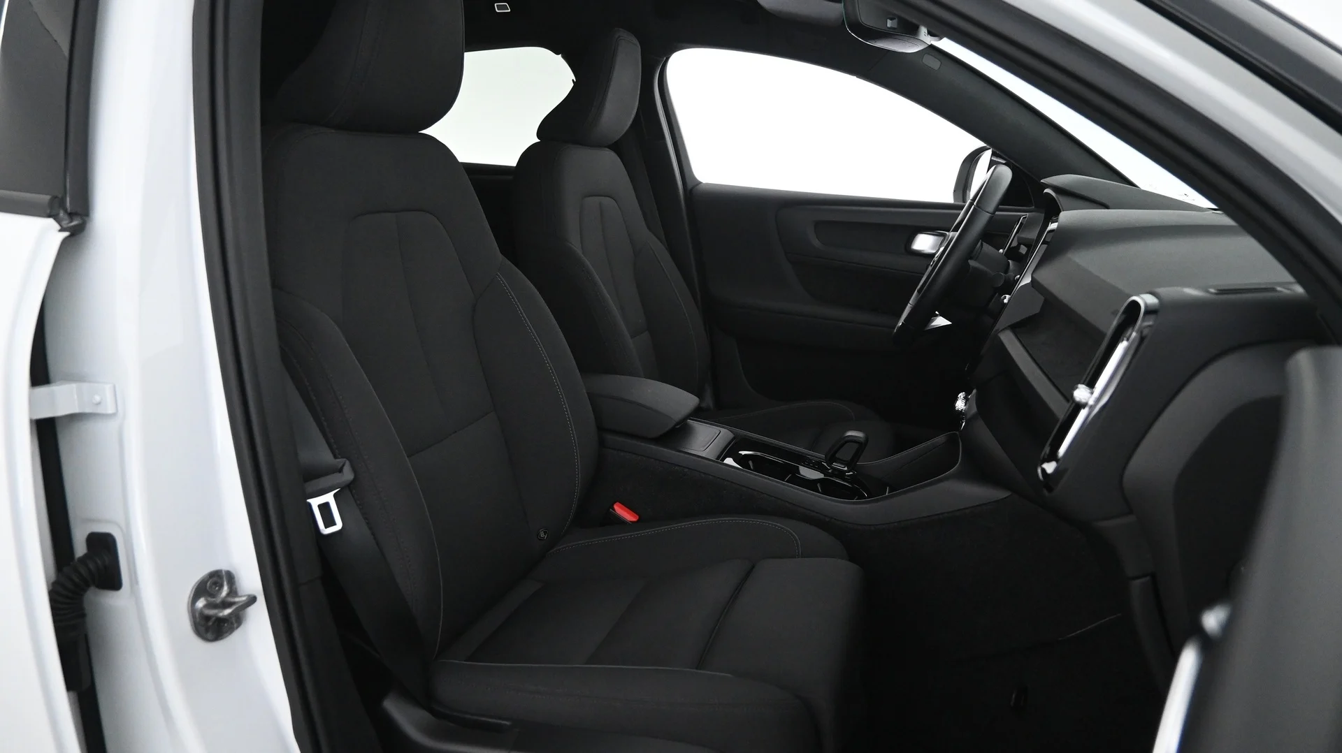 Car Image - 35PJ71RBQlZII7DdFrSTMM