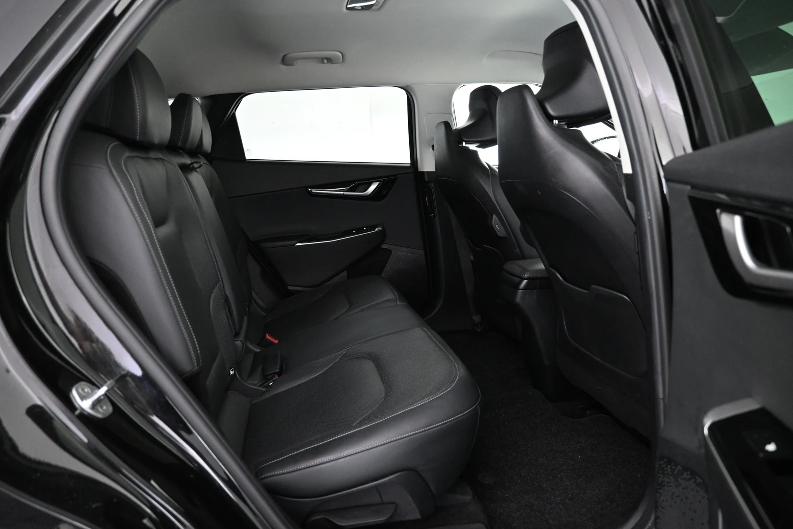 Car Image - 4uchayB5s6y1fIMJAuJCzi
