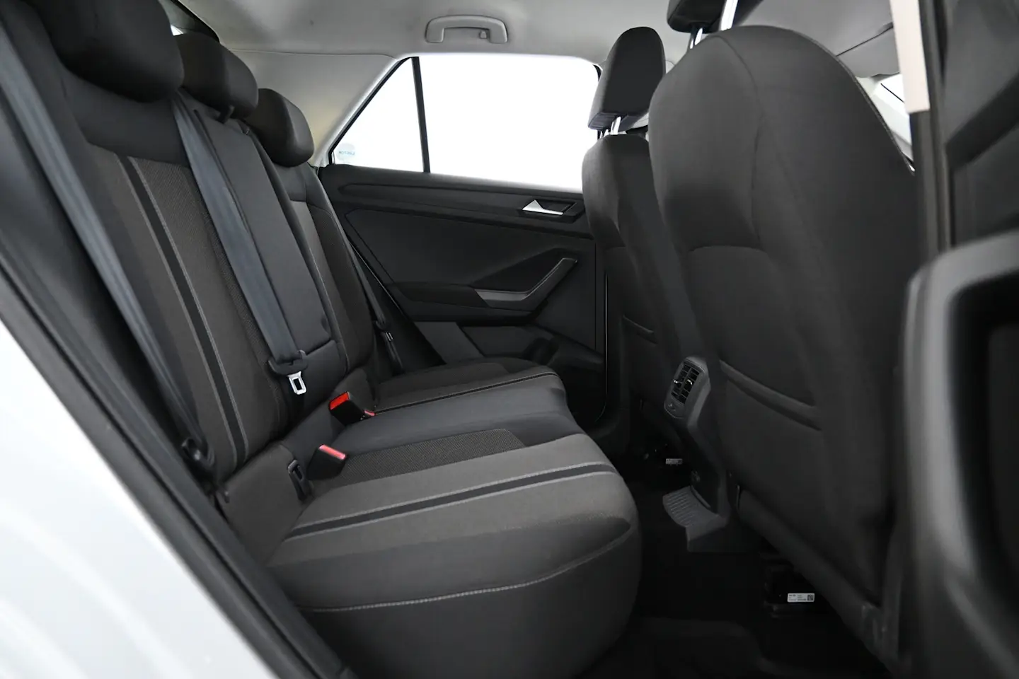 Car Image - 3PHagnfGReKXWKIZI0V585
