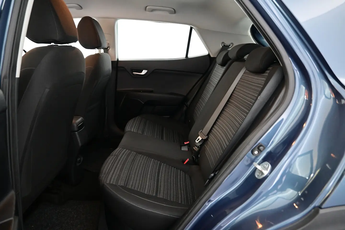 Car Image - 4N84dvMT6VJ7xVscGvd3bI