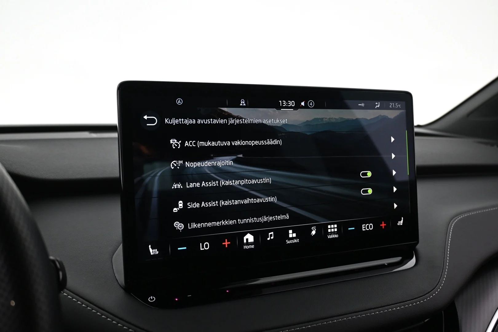Car Image - 3P7G82Ki1Oln7hcNLumErz