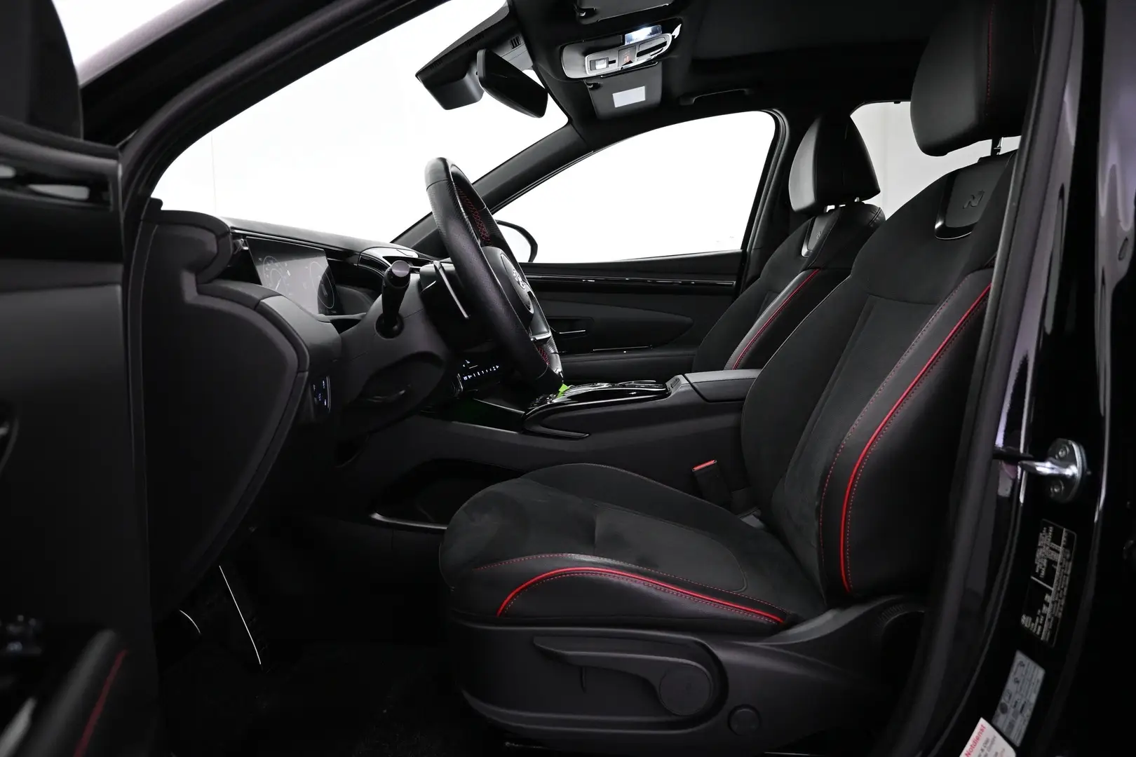 Car Image - rNtrS9iOowfNcSBsxIn6m