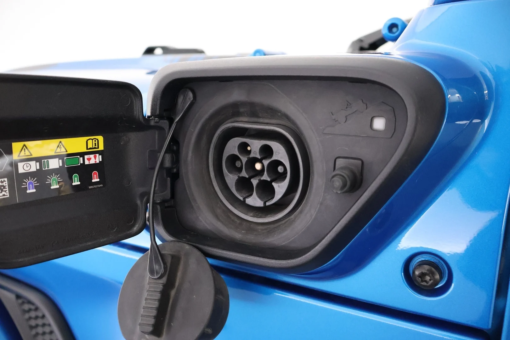 Car Image - 7s71kuwdjYKhiqscPBHvCY