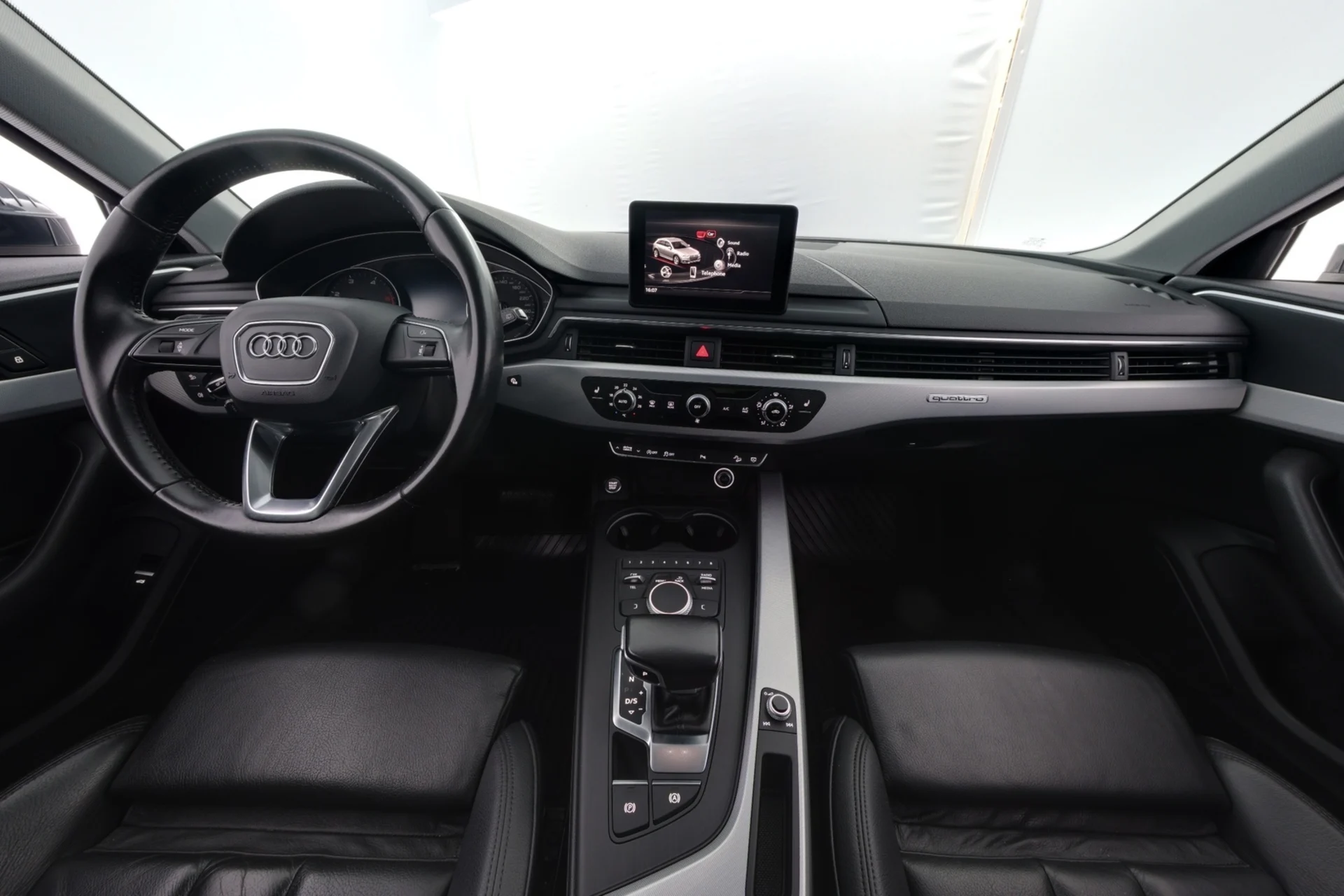 Car Image - 7DQP6AqYNImZzlDm31n17b