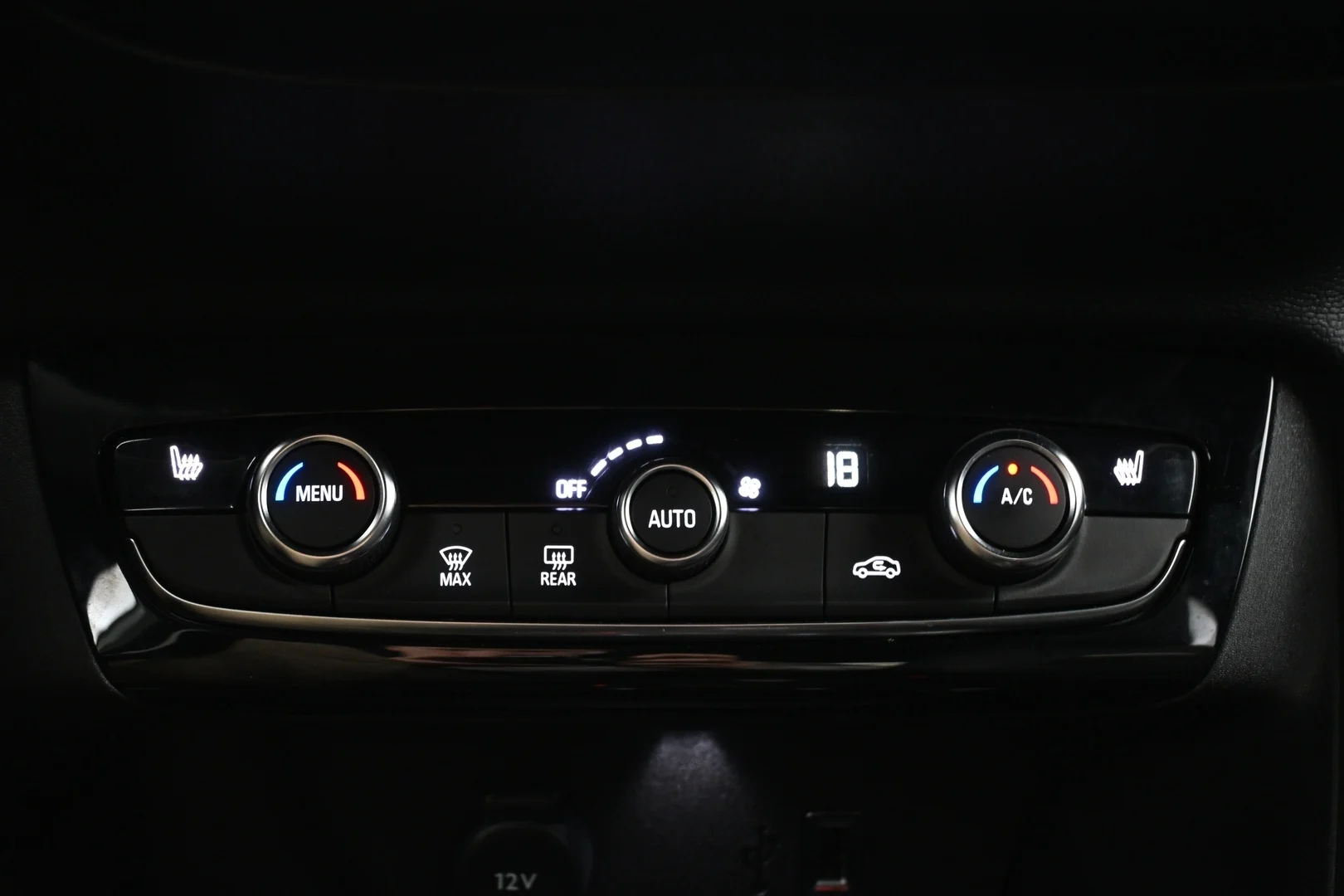 Car Image - 5CEXJae6BSreJ8tsBcq0H8