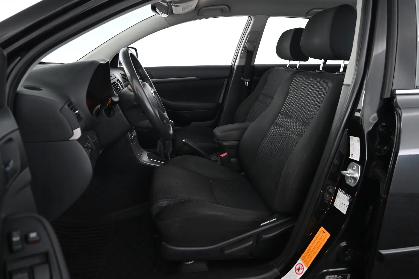 Car Image - 7GxoNuUNDPteTo8v9NU3df