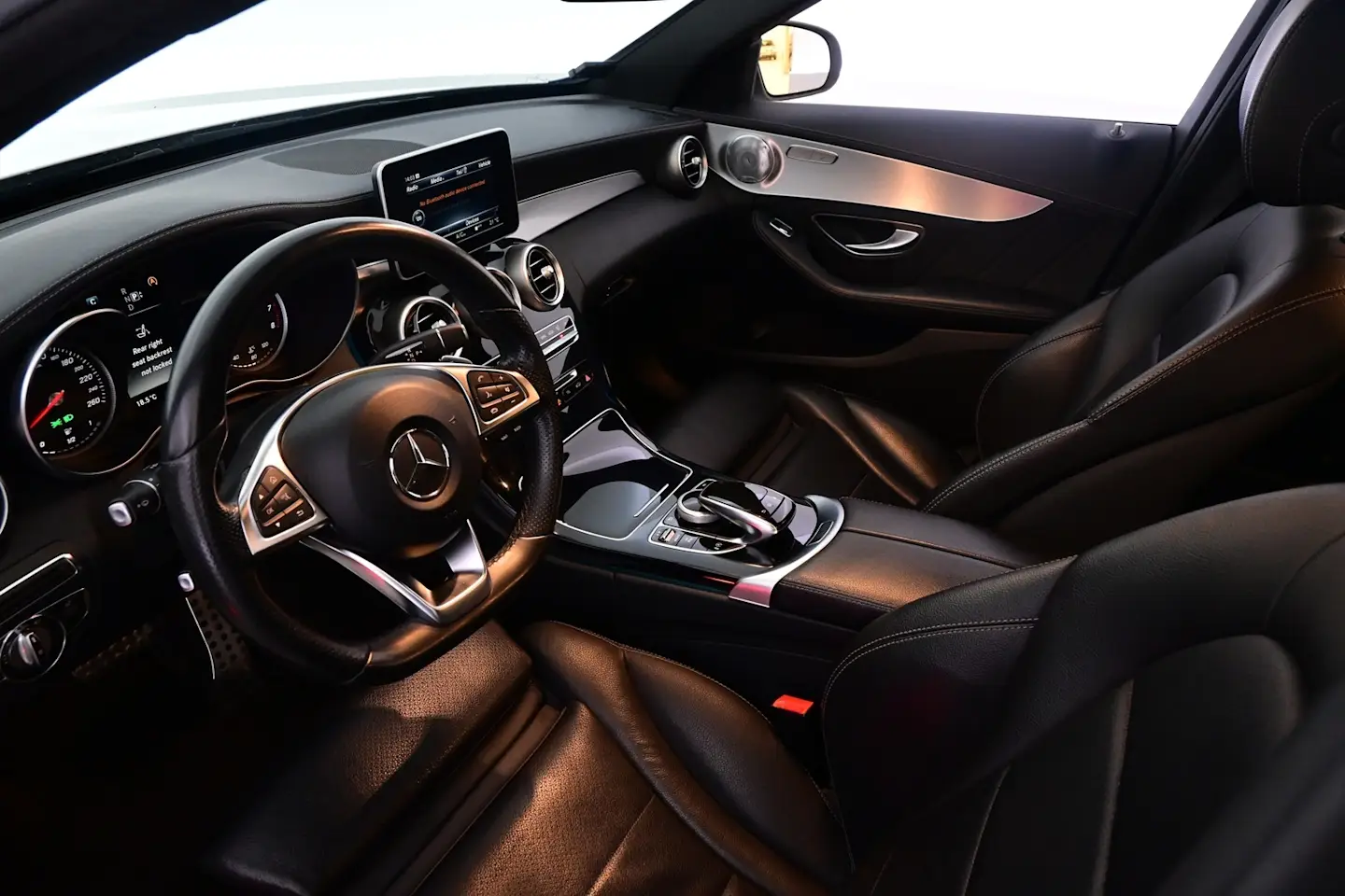 Car Image - 6n6mwhUn9Nc0nxek0Gphkm