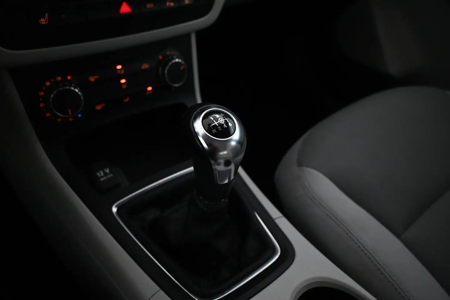 Car Image - 2asit4lroA5UbtM1zLov1X