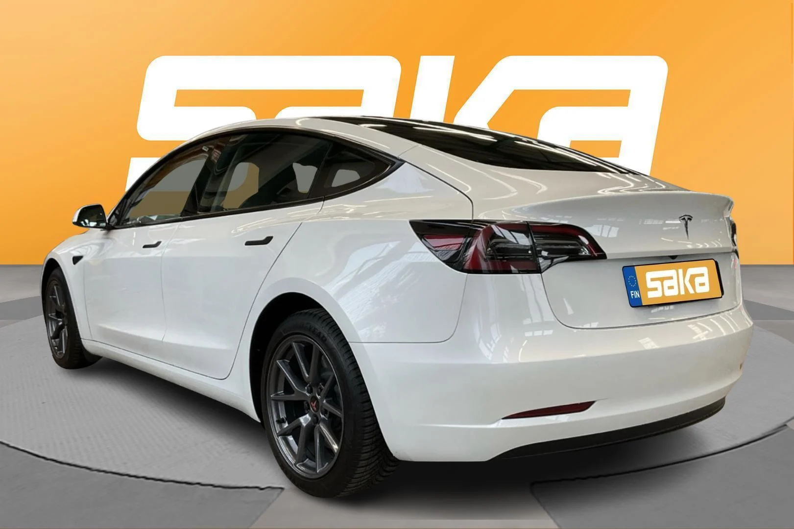 Car Image - VBwBiI2Orw2FL0l3Re0iU