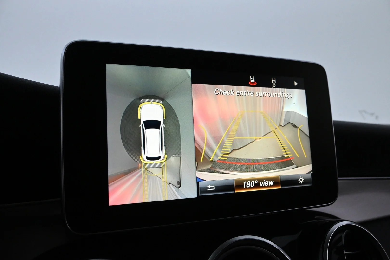 Car Image - 709QXXJAbLGCeKqNQ7FRco