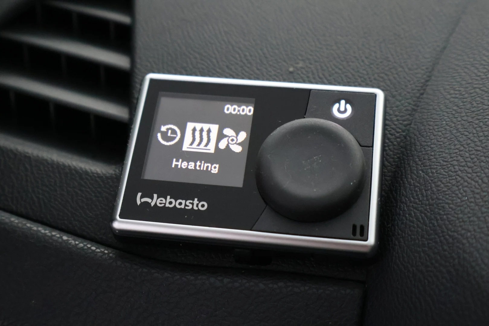Car Image - 6IneTSD9YvD5Xv2S57RMSB