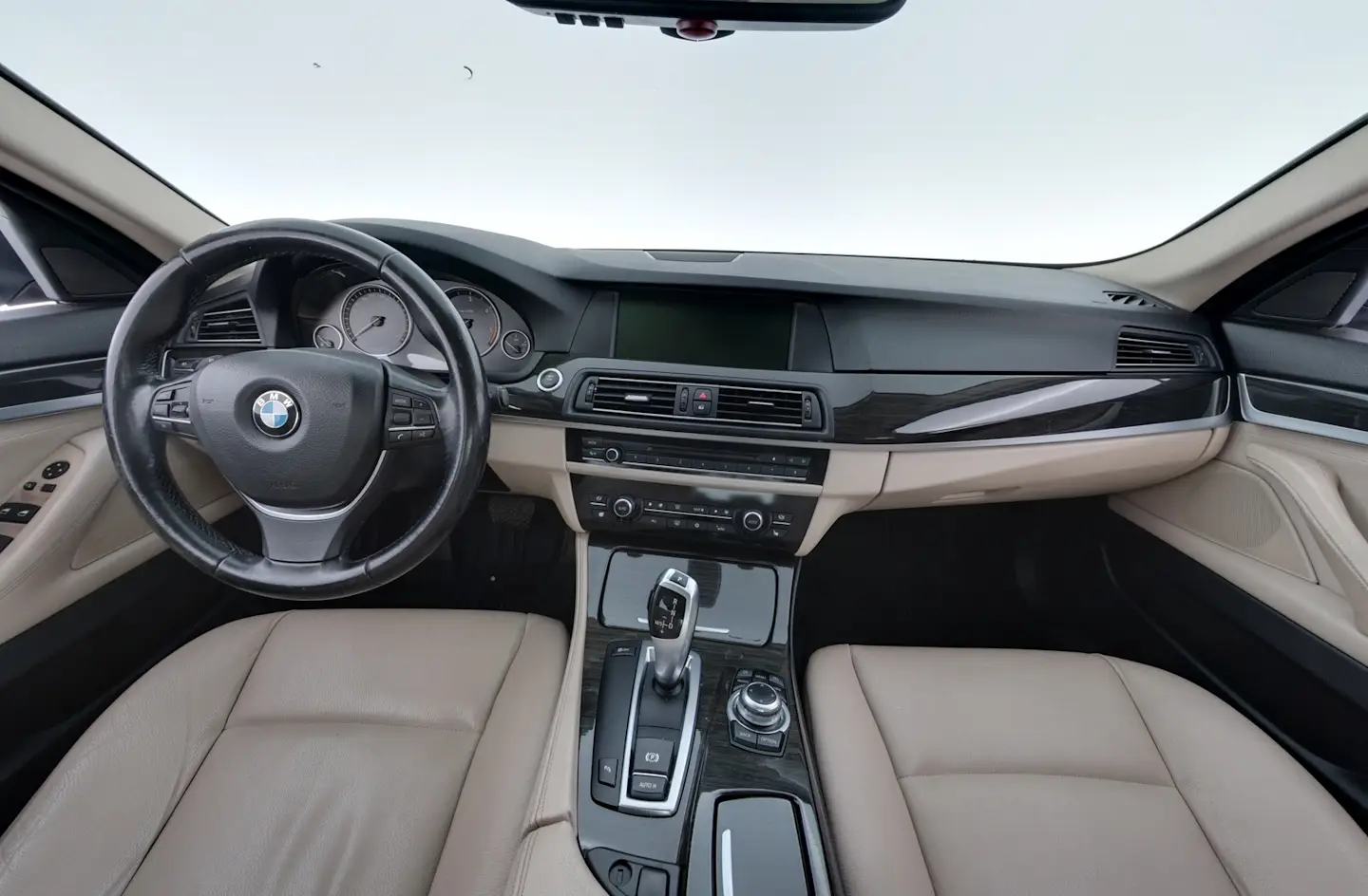 Car Image - 1xiNvUx4a9UokOEICBEQAJ
