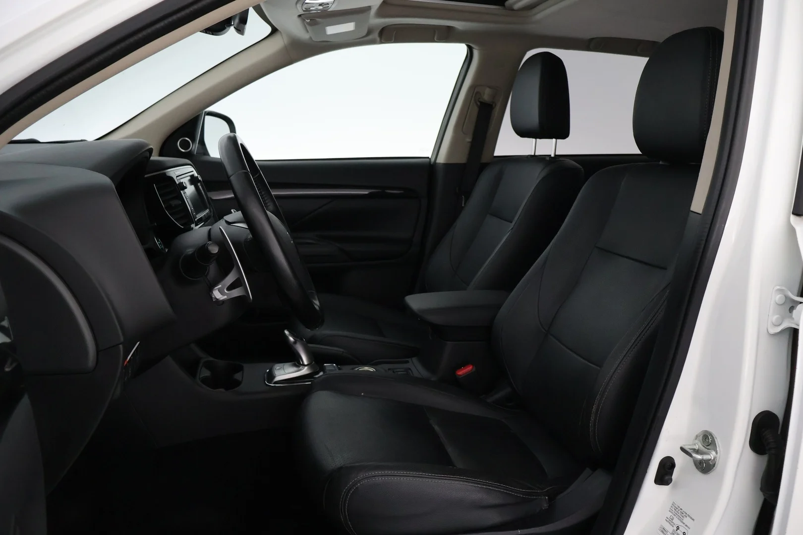 Car Image - 2ksgP3X7I64bMrcRHrU4gH