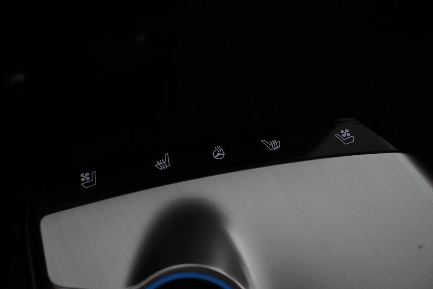Car Image - 44FQNQpgYPIhMll34QDOgN