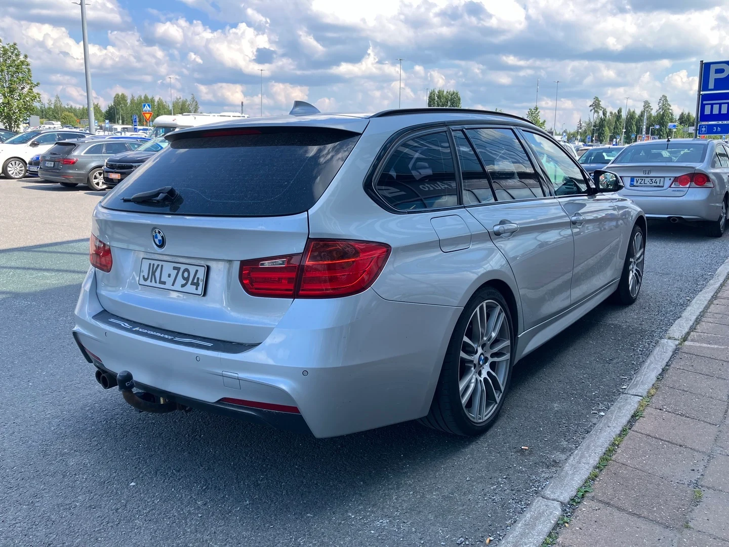 Car Image - 3fpjPR4lkA6jbUfpgD1zqm