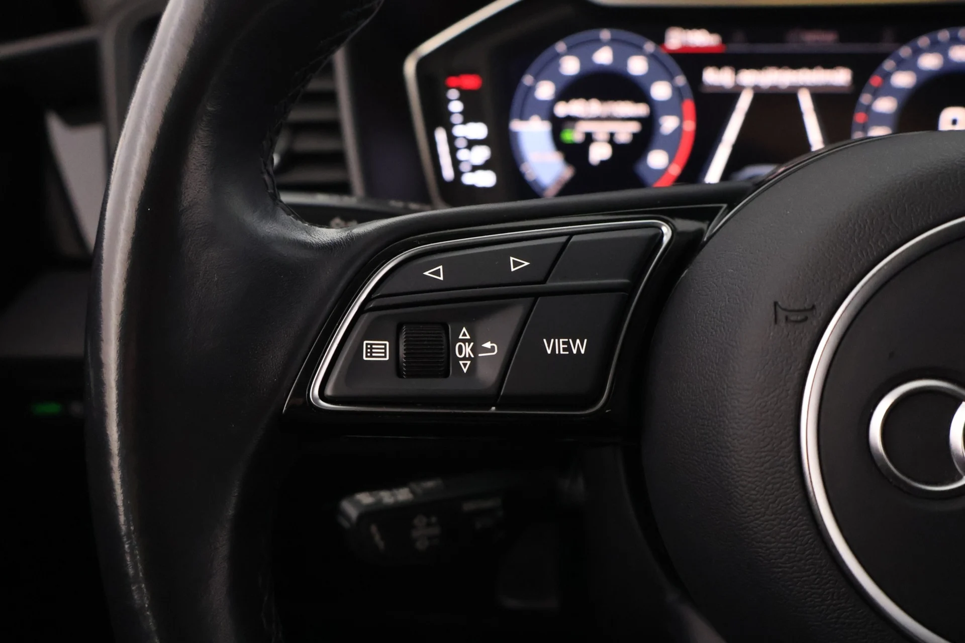 Car Image - 5f0yXn3LJfLQx5jt4uVkeE