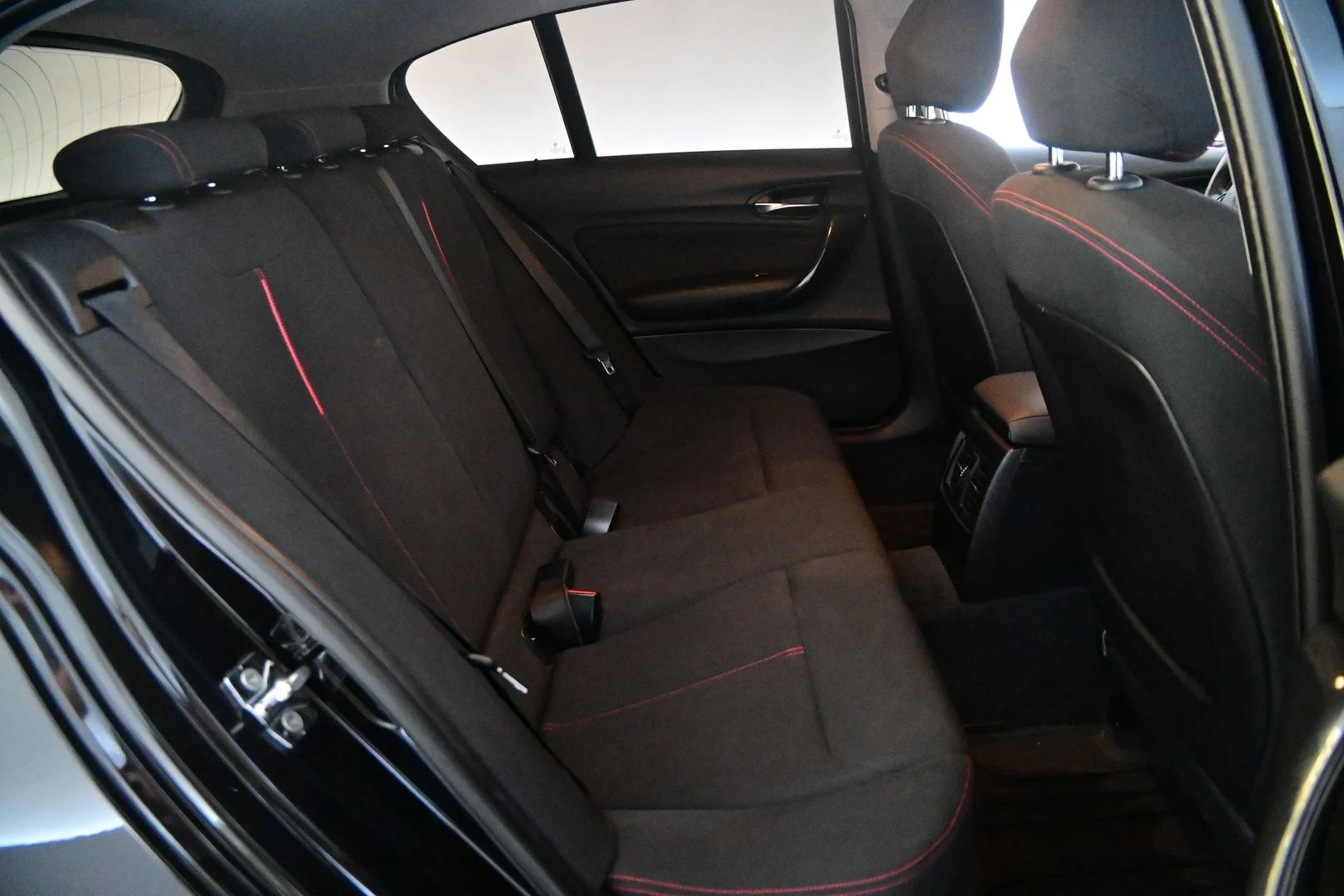 Car Image - 7ynbXUQMvYThZWwexxDsEp