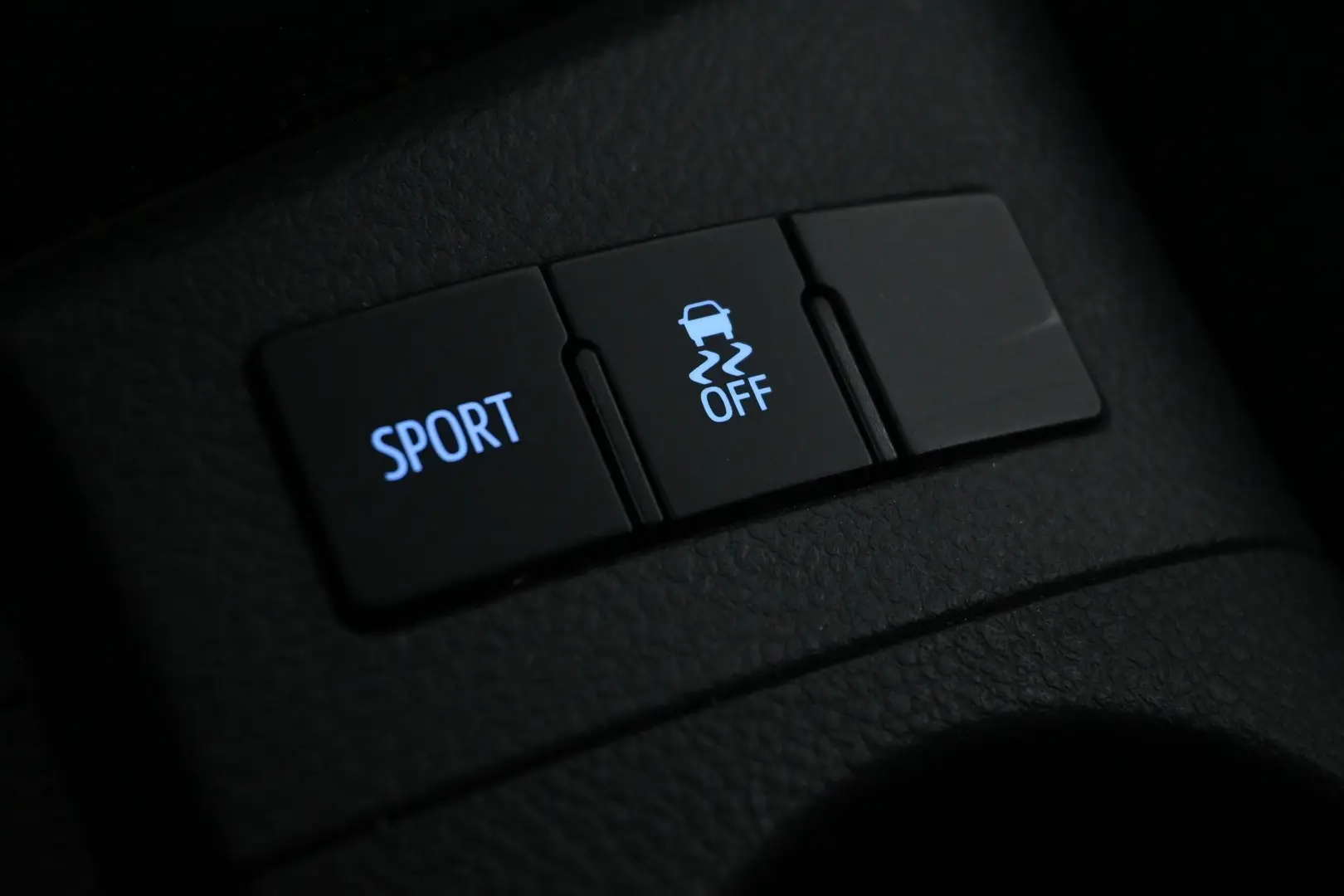 Car Image - 1pILO9s3HZHeh5y36mQdDI