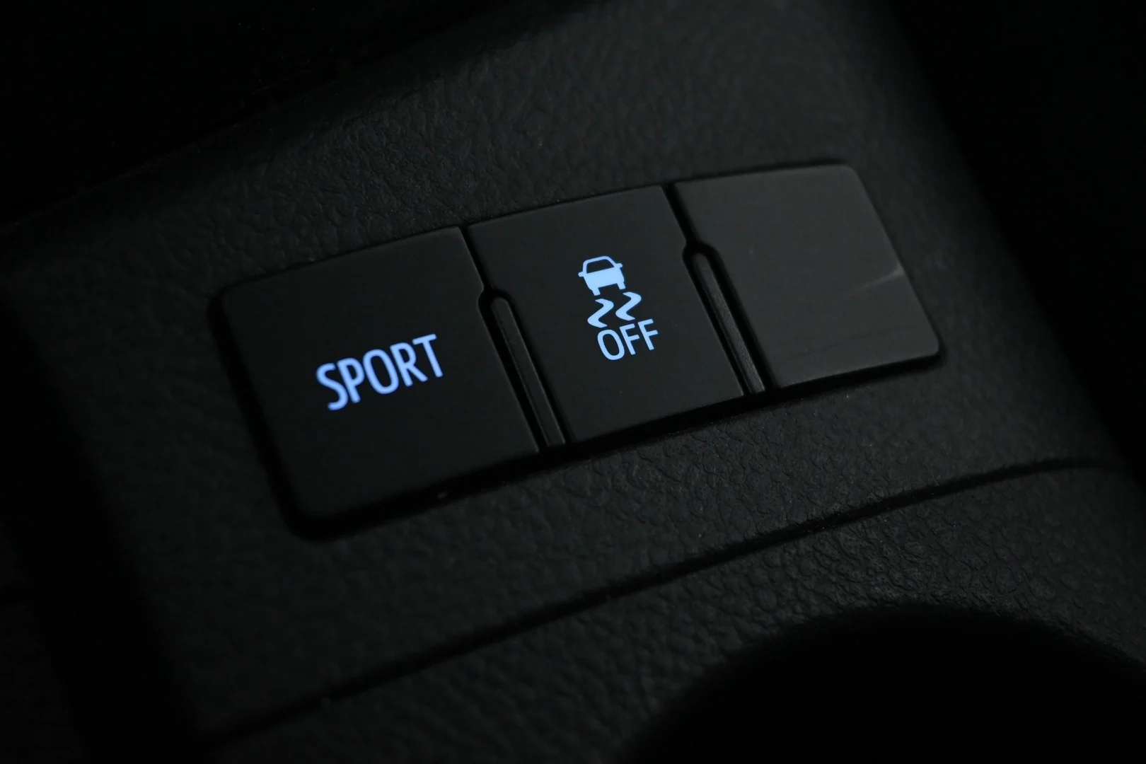 Car Image - 1pILO9s3HZHeh5y36mQdDI