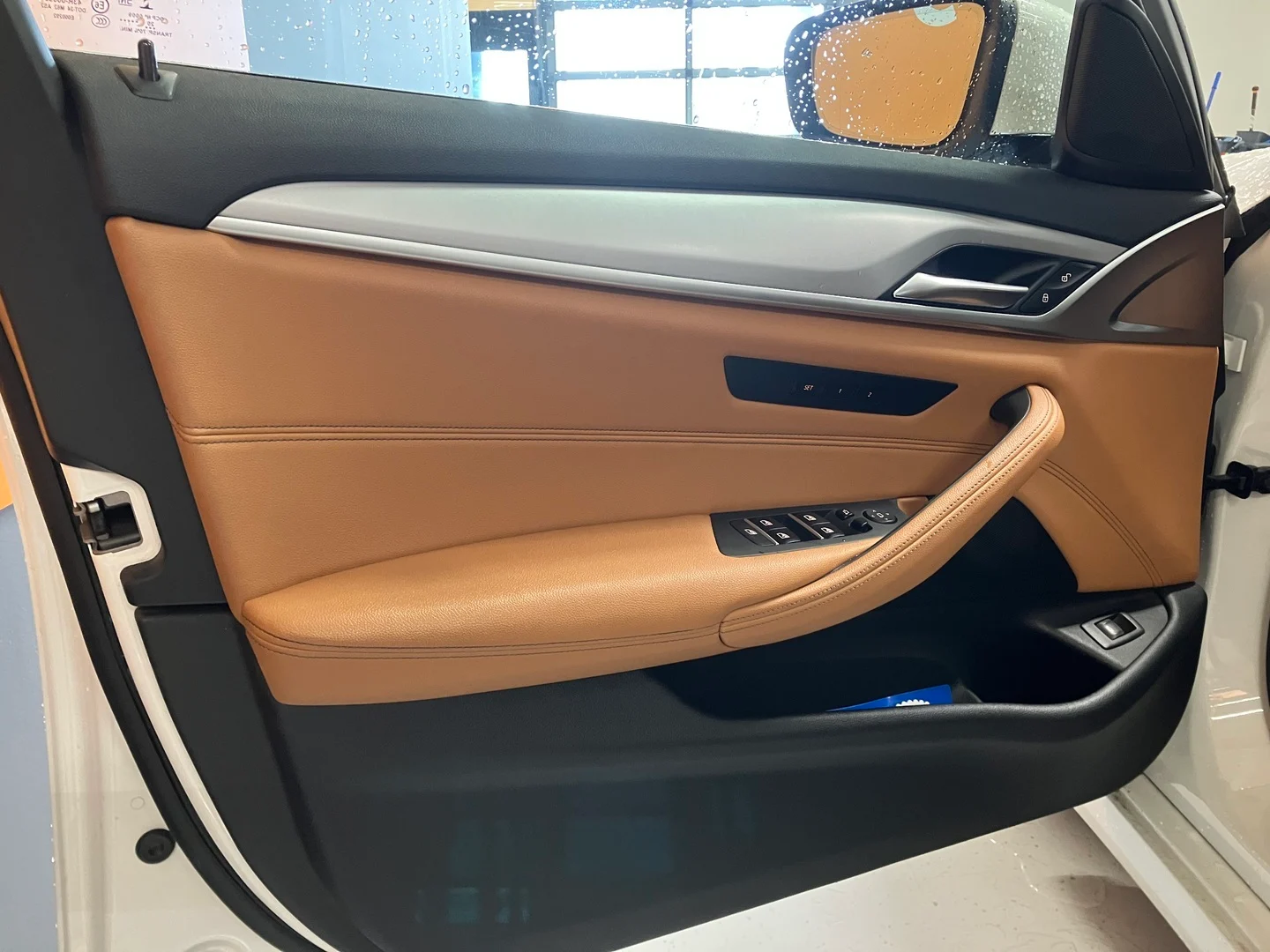 Car Image - 4UCesuwHjxPwYjknDLmHNn