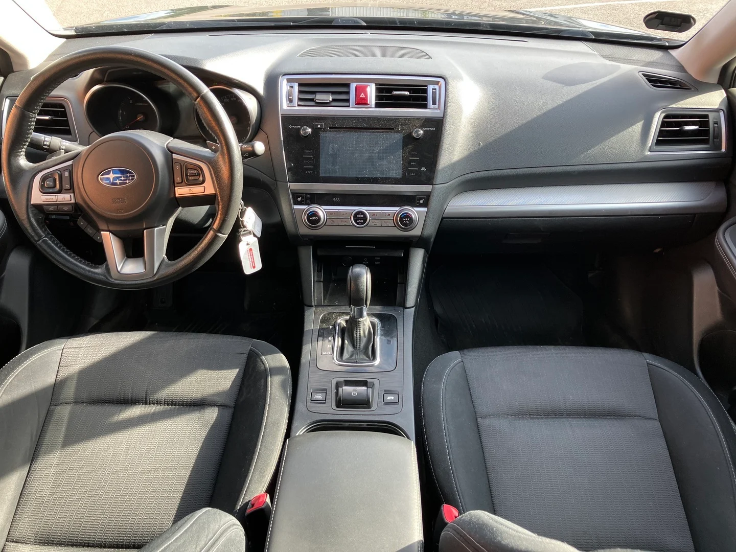 Car Image - 1UTfvhbwCMFkmJqueZtHRO