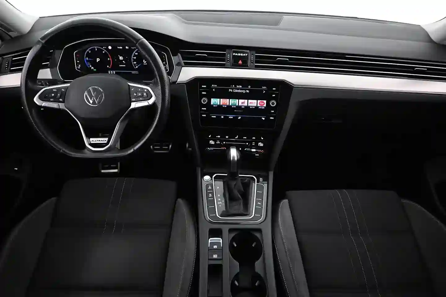 Car Image - 6z2dmXcwJ9YeGgDZWDyoEM