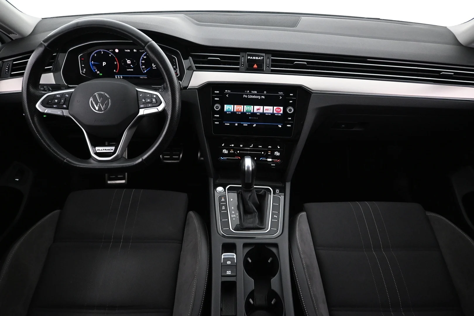 Car Image - 6z2dmXcwJ9YeGgDZWDyoEM