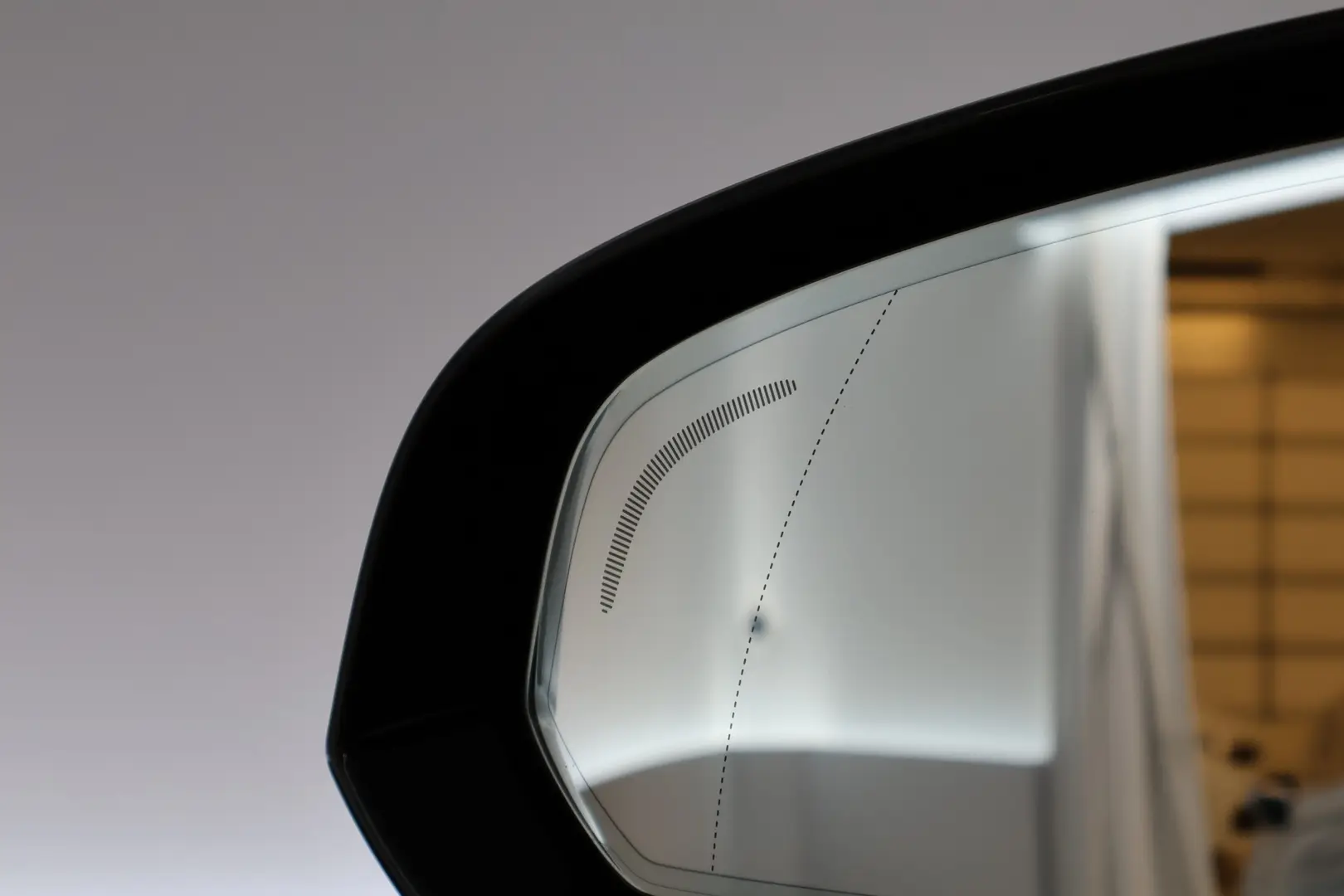 Car Image - z1am2p5GAmRyyYXqFDHx9