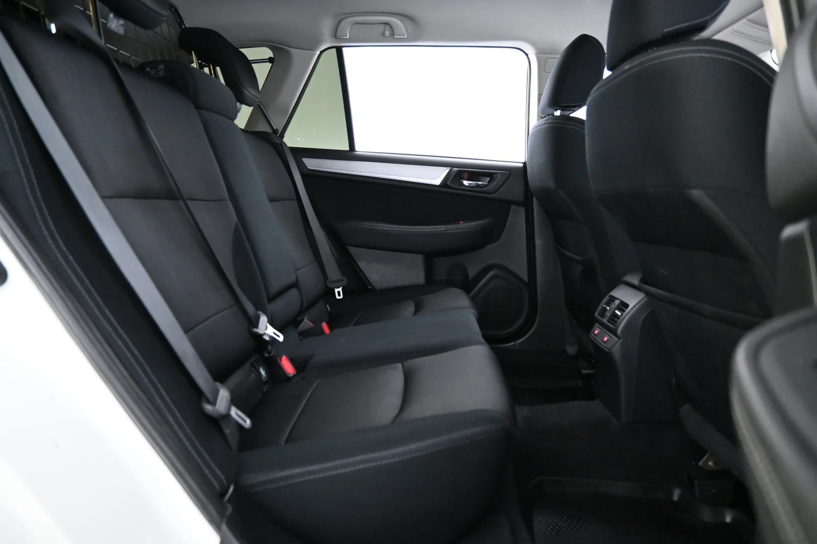 Car Image - 36w4aDbhy2tTFiiRfqe2WV