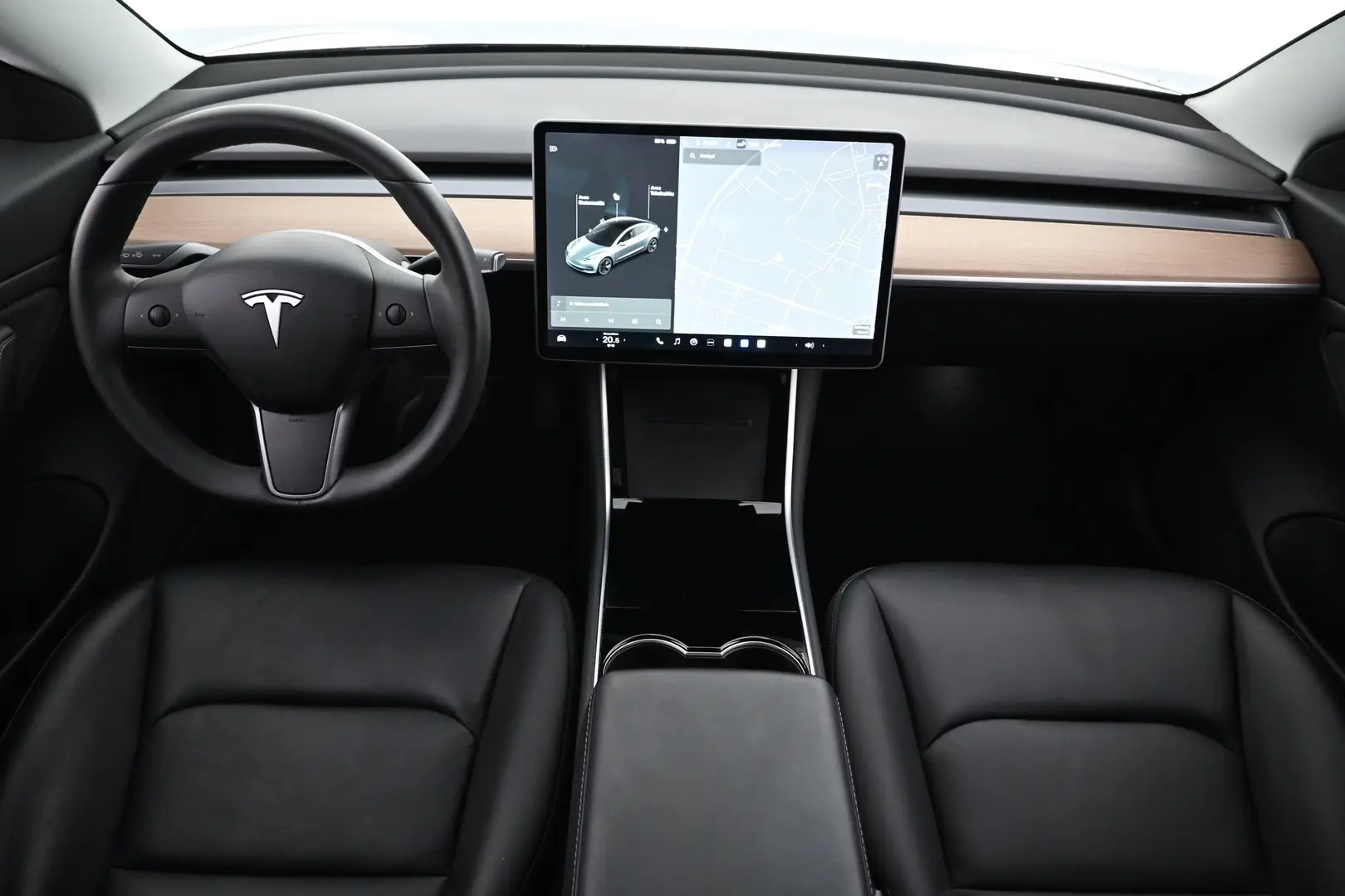 Car Image - 3ZOCRQR4HeSzL4aoiyjhN6
