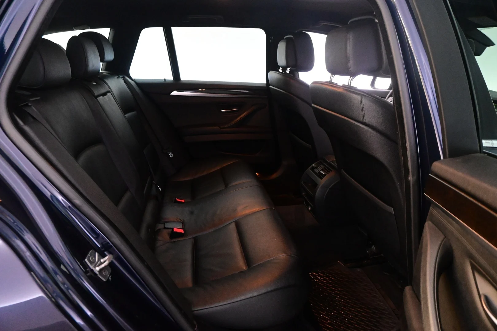 Car Image - 4Sh0TCyuiajk3rgPlvGDFI