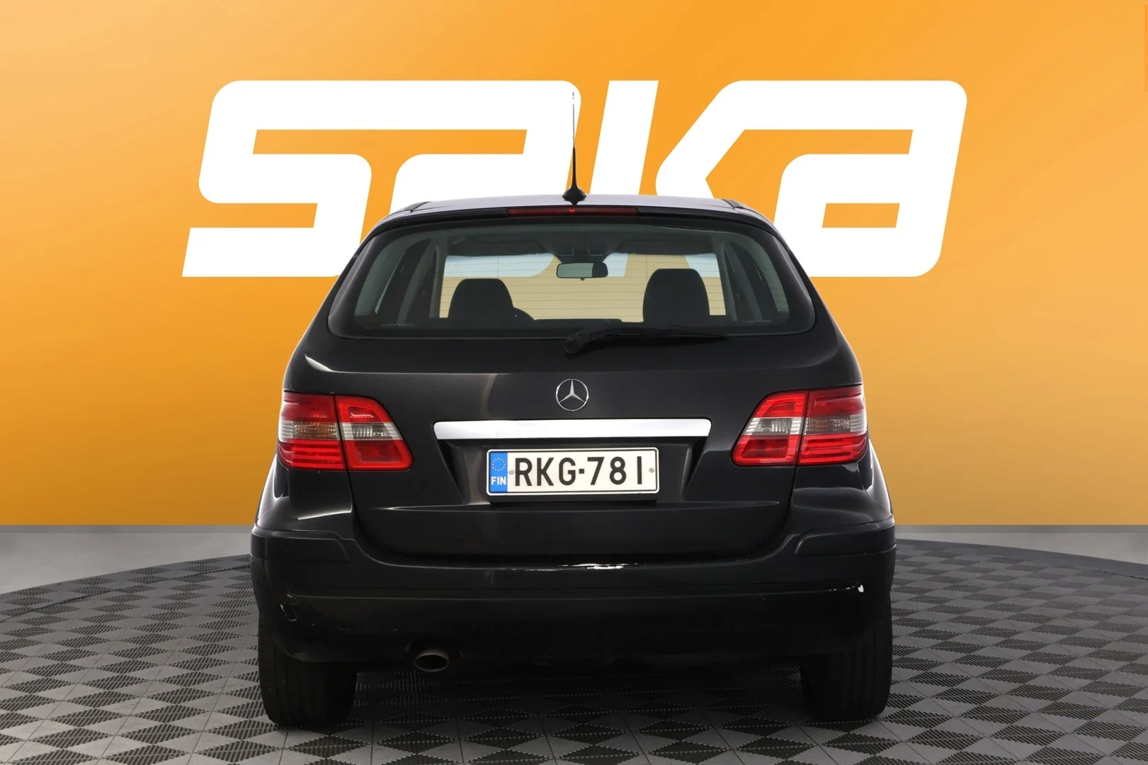 Car Image - 4RtncZOc1TPkBM4gDeyrJ9