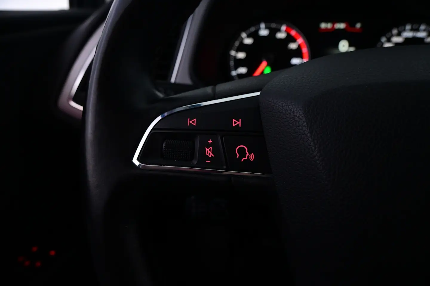 Car Image - 1buMGsejtQ3NkB96RIO7c5