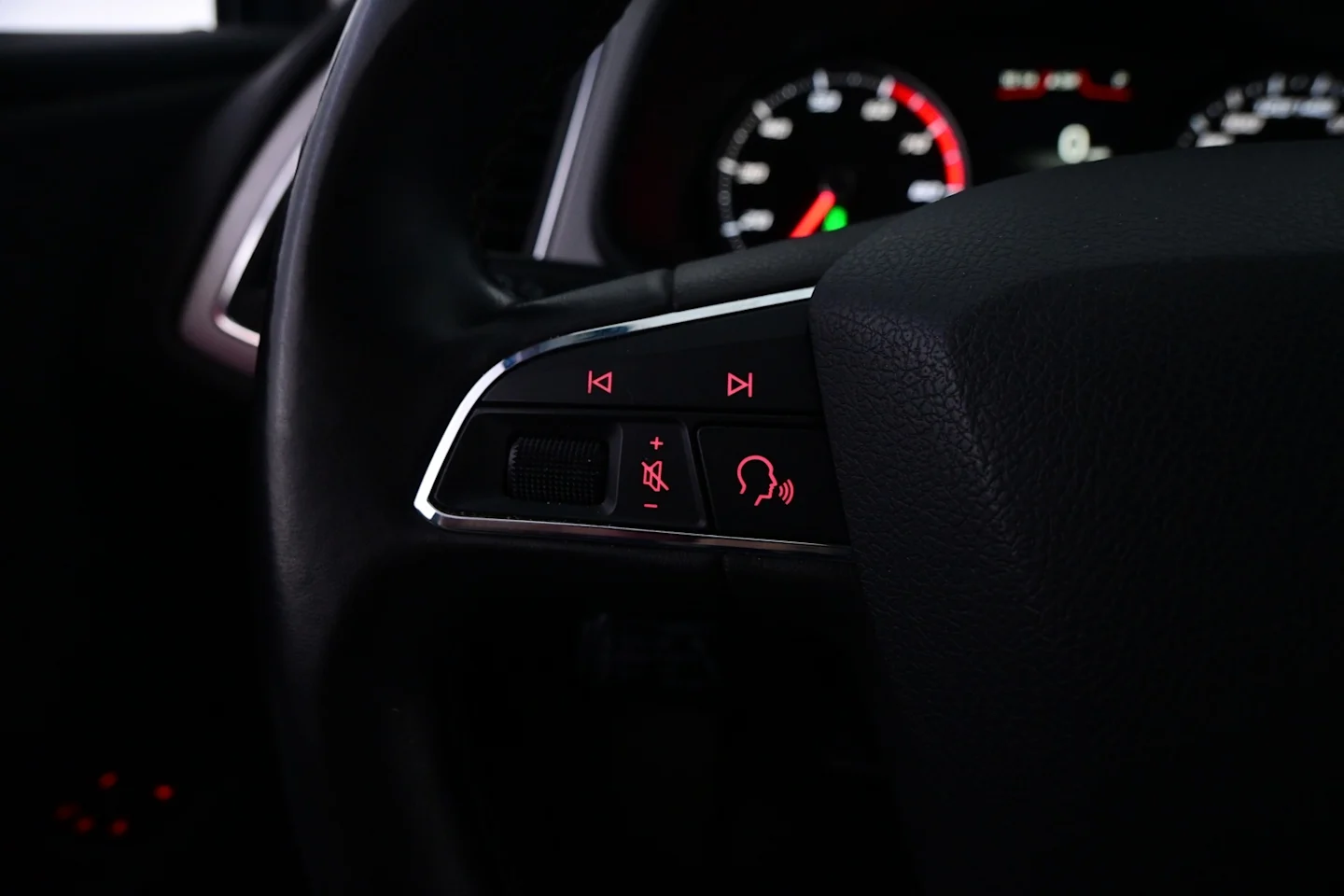 Car Image - 1buMGsejtQ3NkB96RIO7c5