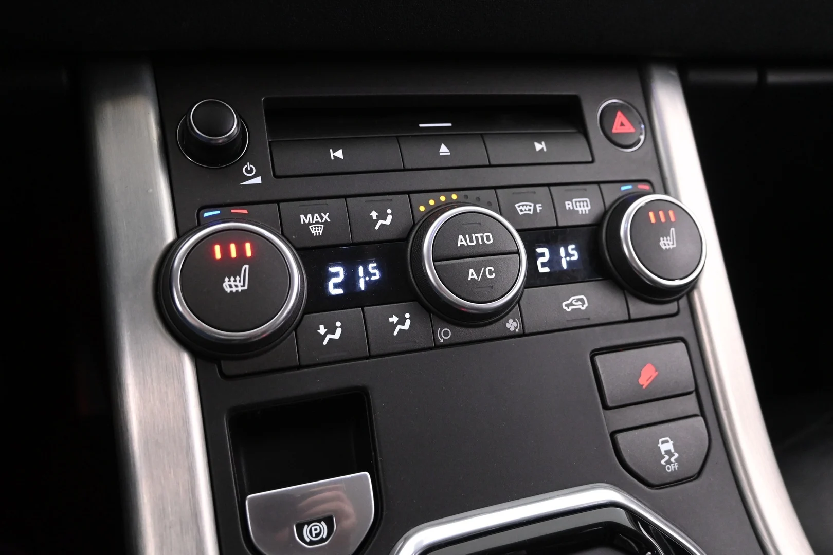 Car Image - 50g9D1996B33B1RRLwnUGl