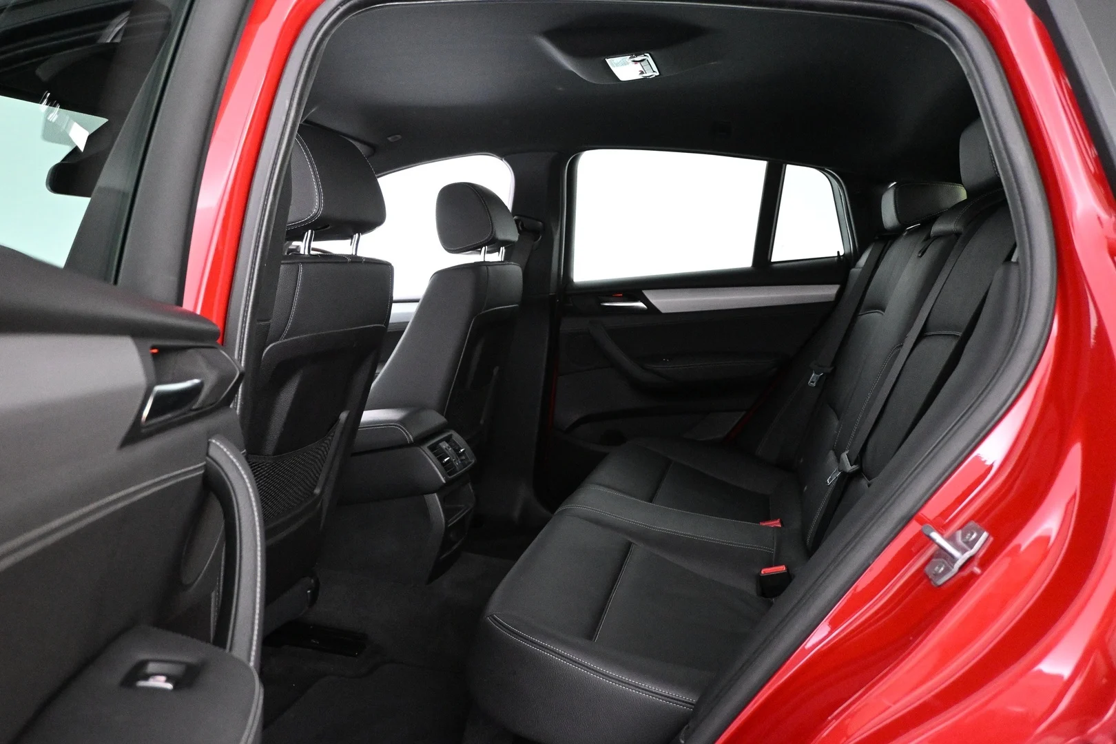 Car Image - 5f0OYZyuHLEblWWpumDCFo
