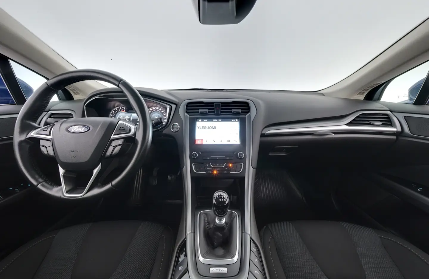 Car Image - 5NDyTFbzw1YI4b890WSijz