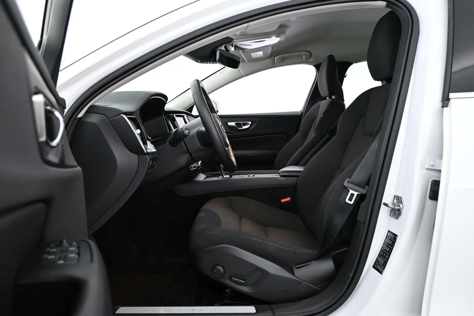 Car Image - 21PGFlkAHPEVoWABXKwtmR