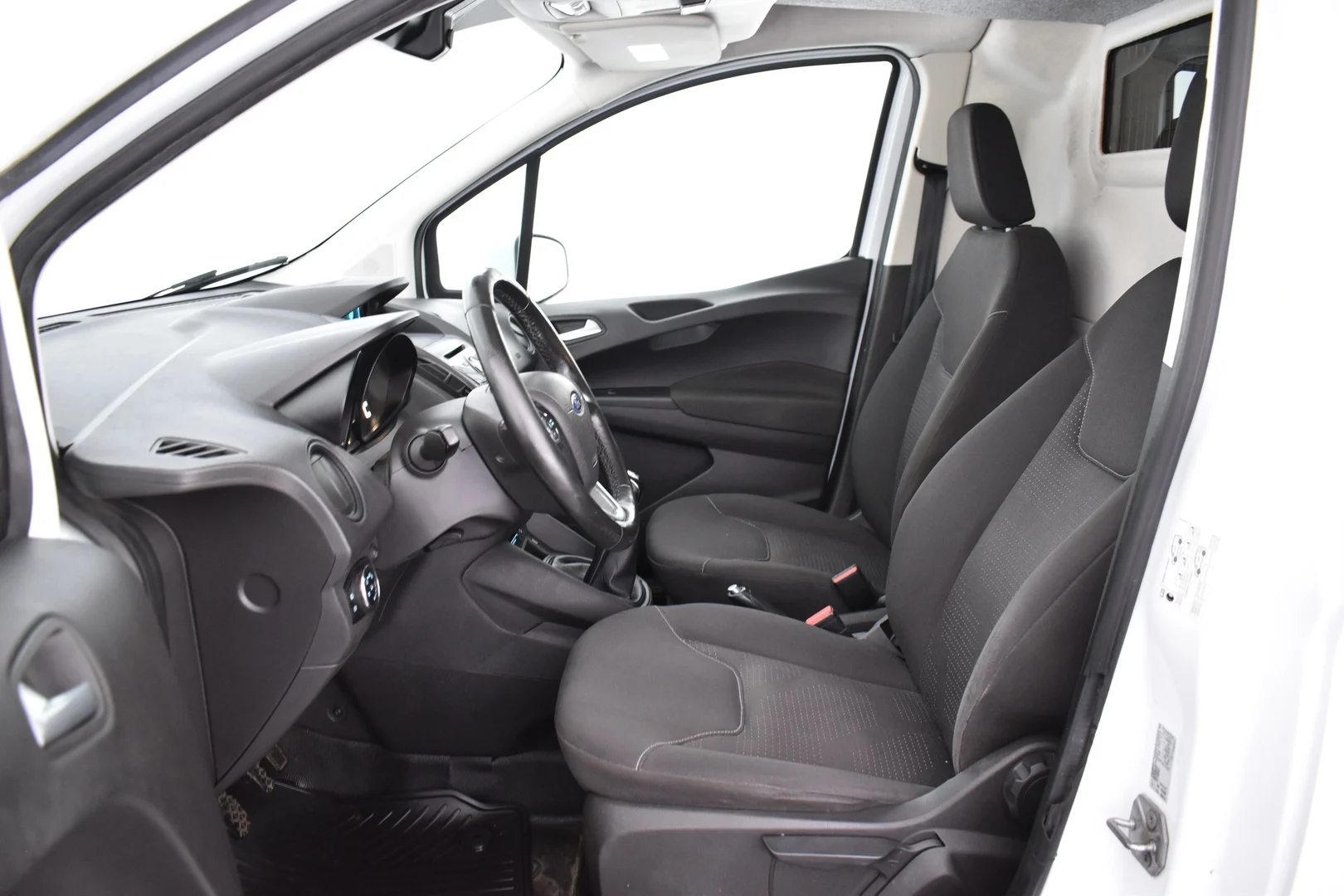 Car Image - 45nSFowRpyytY92UDTNiLJ