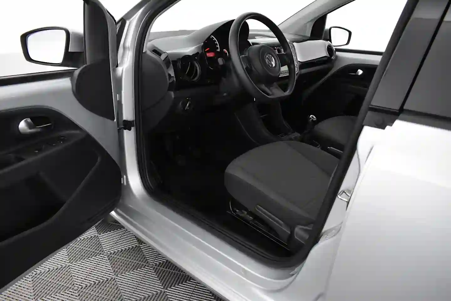 Car Image - 50Xo6qkavs1K26hQN0Tfmu